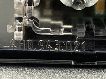 OSVĚTLENÍ TABULKY SPZ AUDI OE 4H0943021
