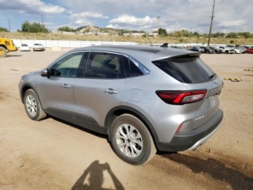 Ford Escape III 2023 Ford Escape Active, 2023r., 4x4, 1.5L 1.5 Benzyna 180KM, zdjęcie 3