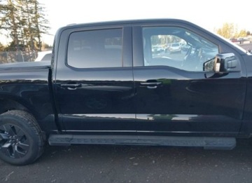 Ford 2023 Ford F150 2023, 4x4, LIGHTNING LARIAT, od ubezpieczalni Elektryczny 580KM, zdjęcie 2