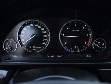 BMW Seria 5 F10-F11 Touring 520d 184KM 2012 BMW 5 520d, 181 KM, Automat, Skóra, Navi, Xenon, zdjęcie 10