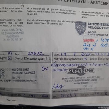 Peugeot 2008 I SUV Facelifting 1.2 PureTech 82KM 2018 Peugeot 2008 ALLURE rok 2018, benzyna, WYMIENIONY ROZRZĄD !!, zdjęcie 15