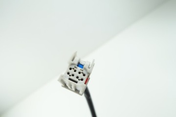 Датчик угла поворота рулевого колеса VEMO V40720487