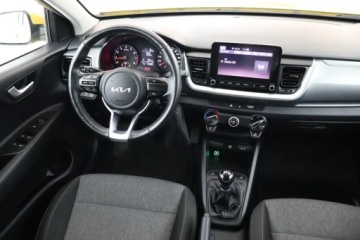 Kia Stonic I Crossover Facelifting 1.2 DPI 84KM 2021 Kia Stonic 1.2 DPI, Salon Polska, 1. Właściciel, zdjęcie 2