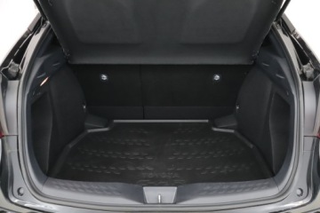 Toyota C-HR I Crossover Facelifting 1.8 Hybrid 122KM 2022 Toyota C-HR 1.8 Hybrid, Salon Polska, zdjęcie 13