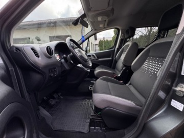 Citroen Berlingo II Combi Facelifting 2015 1.6 BlueHDi 100KM 2015 Citroen Berlingo Citroen Berlingo II (2008 - 2018) 1.6 1.6 Diesel 99KM, zdjęcie 6