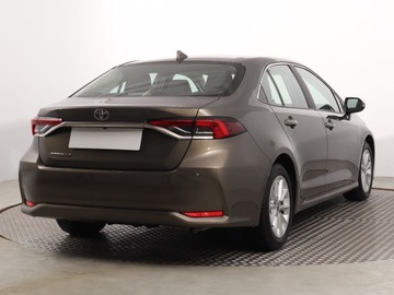 Toyota Corolla XII Sedan 1.5 VVT-i 125KM 2022 Toyota Corolla 1.5 VVT-i, Salon Polska, zdjęcie 4