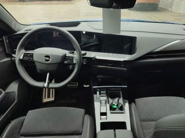 Opel Astra L Sports Tourer 1.2 Turbo 130KM 2024 Ultimate 1.2 Turbo 130KM / System Multimedia Navi z OpelConnect, zdjęcie 6