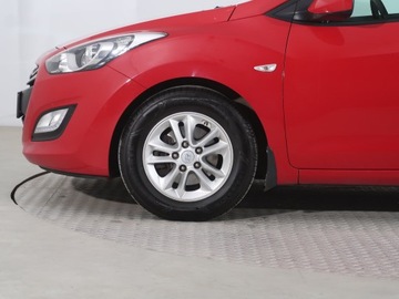 Hyundai i30 II Hatchback 3d 1.6 GDI 135KM 2014 Hyundai i30 1.6 GDI, Salon Polska, Klima, zdjęcie 13