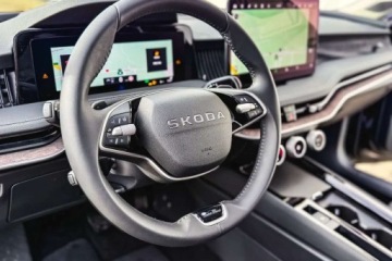 Skoda Superb IV Liftback 2.0 TSI 204KM 2026 Skoda Superb Fotele z masazem System ogrzewania CarPlay Duzy Rabat, zdjęcie 11