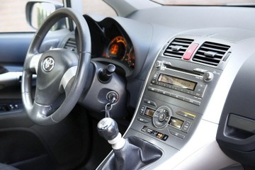 Toyota Auris I 2010 Toyota Auris Klimatronic|Parktronic|6 Bieg| Zarej|, zdjęcie 17