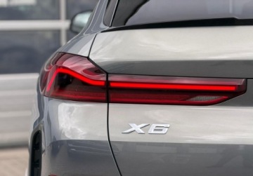 BMW X6 G06 SUV Facelifting 3.0 40i 381KM 2026 BMW X6 BMW X6 xDrive40i Individual Stratus Grey 3.0 Benzyna 381KM, zdjęcie 5