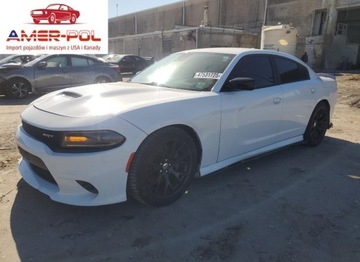 Dodge Charger VII 2016 Dodge Charger SRT 392 2016 6.4l 6.4 Benzyna 485KM