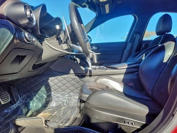 Alfa Romeo Giulia II 2017 Alfa Romeo Giulia Quadrifoglio 2017 2.9 Benzyna 505KM, zdjęcie 7