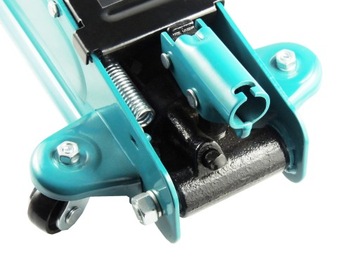 МОБИЛЬНЫЙ ГИДРАВЛИЧЕСКИЙ АВТОМОБИЛЬНЫЙ ДОМКРАТ