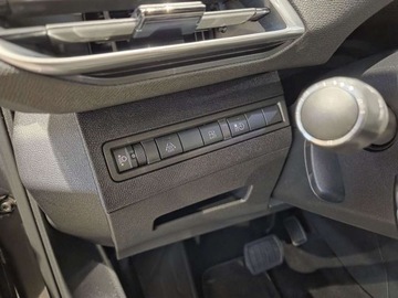 Peugeot 3008 II Plug-In Hybrid Facelifting 1.6 HYBRID 225KM 2022 Peugeot 3008 1.6 Hybrid Plug-in 225 KM Allure EAT8 Gwarancja Dealer 1.6, zdjęcie 13