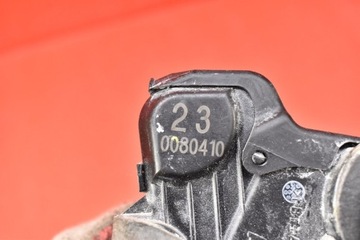 ZÁMEK DVEŘE LEVÝ PŘEDNÍ EU DAIHATSU SIRION 2 II M300 11R