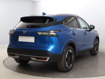 Nissan Qashqai III Crossover Facelifting 1.3 DIG-T MHEV 158KM 2025 Nissan Qashqai 1.3 DIG-T MHEV, 1. Właściciel, zdjęcie 4