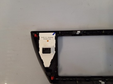 РАМКА НАВИГАЦИОННОГО РАДИО AURIS II LIFT 83910-02200