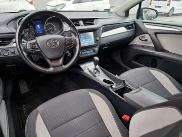 Toyota Avensis III Wagon Facelifting 2015 2.0 Valvematic 152KM 2018 Toyota Avensis 2.0 Premium MS Kombi. DW4AR52, zdjęcie 8