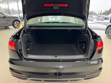 Audi A4 B9 Limousine Facelifting 2.0 35 TFSI 150KM 2023 Audi A4 Limousine 35 TFSI S Line / 1 właściciel /, zdjęcie 16