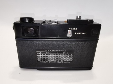 Minolta Hi-Matic E Rokkor QF 40mm f 1.7