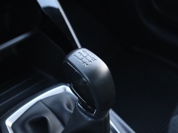 Peugeot 208 II Hatchback 1.2 PureTech 75KM 2020 Peugeot 208 1.2 PureTech, Salon Polska, zdjęcie 15