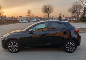 Mazda 2 III Hatchback 5d 1.5 SKY-G 90KM 2017 Mazda 2 Zarejestrowany - bezwypadkowy - 1,5 - 90 KM 1.5 Benzyna 90KM, zdjęcie 10