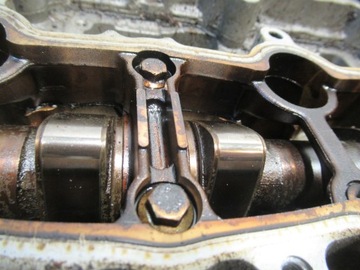 HLAVA MOTORU 9629817510 PEUGEOT 406 C5 3.0 V6