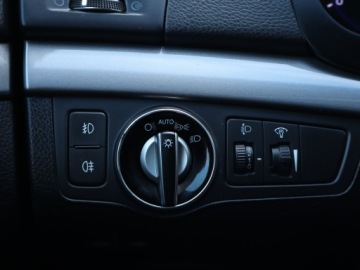 Hyundai i40 Kombi 1.6 GDI 135KM 2012 Hyundai i40 1.6 GDI, Klima, Tempomat, Parktronic, zdjęcie 18