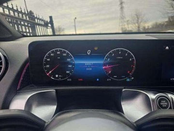 Mercedes GLB 2025 Mercedes-Benz GLB 250 2025 2.0 Benzyna 221KM, zdjęcie 9