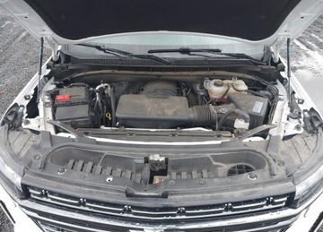 Chevrolet Suburban GMT900 2021 Chevrolet Suburban 2021r., 4WD RST, 5.3L, od ubezpieczalni 5.3 Benzyna, zdjęcie 14