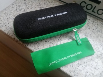 BENETTON futerał etui okulary {nowy}