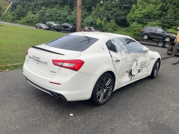 Maserati Ghibli III 2018 Maserati Ghibli S Granlusso 2018 w drodze do PL 3.0 Benzyna 424KM, zdjęcie 5