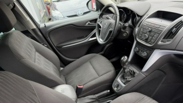 Opel Zafira C Tourer 2.0 CDTI ECOTEC 110KM 2012 Opel Zafira 2.0 Diesel Zarejestrowany Ubezpieczony, zdjęcie 22