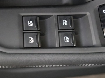 Audi A6 C8 Limousine Facelifting 2.0 40 TDI 204KM 2025 AUDI A6 TDI quattro S line Sedan (204KM) 2025, zdjęcie 13