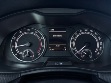 Skoda Kamiq Crossover 1.0 TSI 110KM 2022 Skoda Kamiq 1.0 TSI 110KM Ambition Kamera Android Grzane Fotele Salon, zdjęcie 3