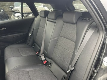 Toyota Corolla XII TS Kombi Facelifting 2.0 Hybrid Dynamic Force 196KM 2022 Toyota Corolla Automat Hybryda Skóra Virtual, zdjęcie 11