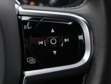 Volvo V90 II Kombi 2.0 T8 390KM 2020 Volvo V90 T8 Twin Engine AWD, Salon Polska, zdjęcie 17