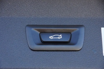 BMW X1 F48 Crossover Facelifting 2.0 20d 190KM 2020 BMW X1 2.0 Diesel 190 KM, 4x4, Navi, Full LED, Polskora, HeadUp, GWARANCJA, zdjęcie 32