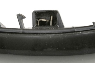 СВЕТОДИОДНЫЕ УКАЗАТЕЛИ ПОВОРОТА VW GOLF V 03-09, EOS 06-0