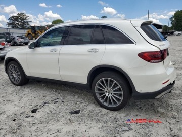 Mercedes GLC C254/X254 2022 Mercedes-Benz GLC 2022 r.,2,0L 300 4MATIC 2.0 Benzyna 255KM, zdjęcie 3