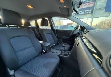 Mazda 3 I Hatchback 1.6 MZR 105KM 2005 Mazda 3 Mazda 3 1.6 b ZADBANA ALUFELGI NIEZAWODNA Zamiana, zdjęcie 6