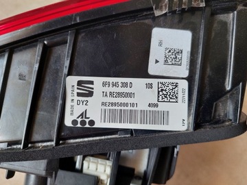 PRAVÝ ZADNÍ - VÍKO KUFRU LED SEAT ARONA