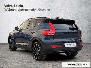 Volvo XC40 Crossover Facelifting 2.0 B4 197KM 2025 Volvo XC 40 XC40 Ultra Black Edition B4, Pixel LED, zdjęcie 6