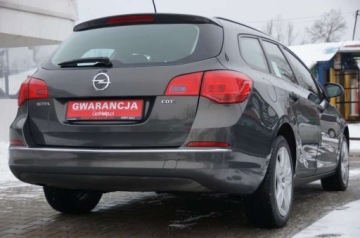 Opel Astra J Sports Tourer Facelifting 1.7 CDTI ECOTEC 110KM 2013 Opel Astra 1.7 Diesel 110 K. Klimatyzaqcja, Tempomat, LED, GWARANCJA 1.7, zdjęcie 8
