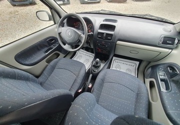 Używane Renault Clio II Hatchback 1.2 60KM 2002 Renault Clio Lift SLICZNY 1.2  8V Benzyna BOGAT - cena, ogłoszenie •
