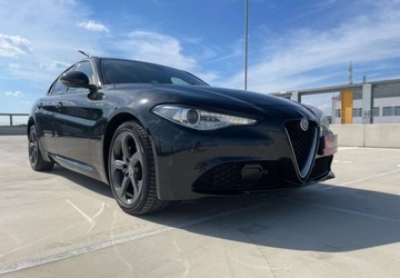 Alfa Romeo Giulia II Sedan Facelifting 2.0 Turbo 200KM 2022 Alfa Romeo Giulia 2.0TURBO *DesignSPORT*Pamięć *SalonPL*SerwisASO *FV23%, zdjęcie 2
