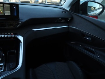 Peugeot 3008 II Crossover Facelifting  1.2 PureTech 130KM 2023 Peugeot 3008 1.2 PureTech, Salon Polska, zdjęcie 7