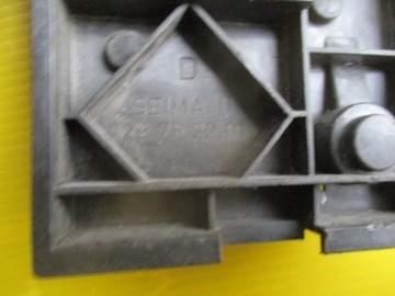 690453 VLOŽKA SVĚTLO ZADNÍ HNÍZDO ŽÁROVEK ZAROWNIK LANCIA THEMA SEIMA 29752201