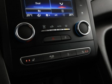 Renault Megane IV 2016 Renault Megane GT automat 205KM navi grzane fotele, zdjęcie 28